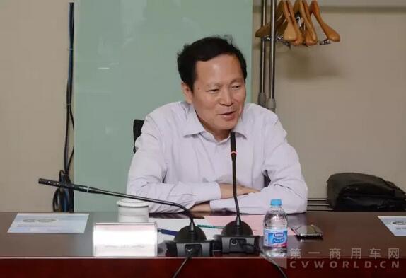 北汽福田總經理王金玉蒞訪法士特3.jpg