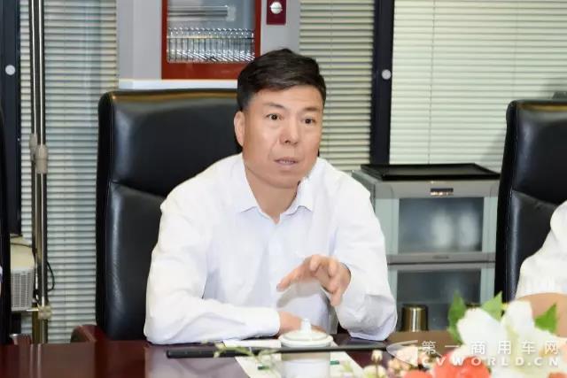 法士特與上海電驅動簽署戰略合作協議1.jpg