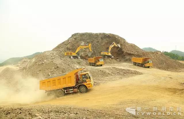 厲害！徐工非公路自卸車再獲300臺大訂單！6.jpg