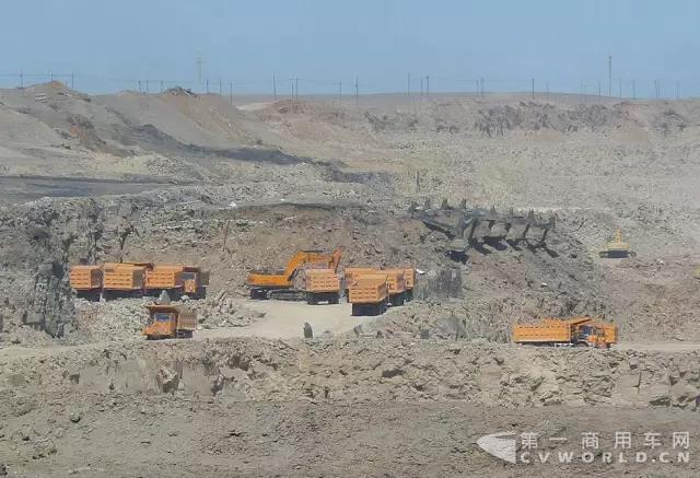 厲害！徐工非公路自卸車再獲300臺大訂單！8.jpg