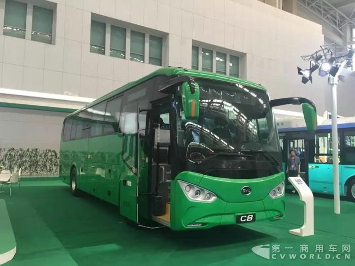 高端科技成就行業標桿 比亞迪商用車亮相天津客車展3.jpg