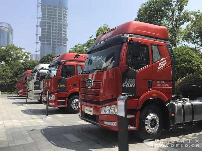 解放現場展車.jpg