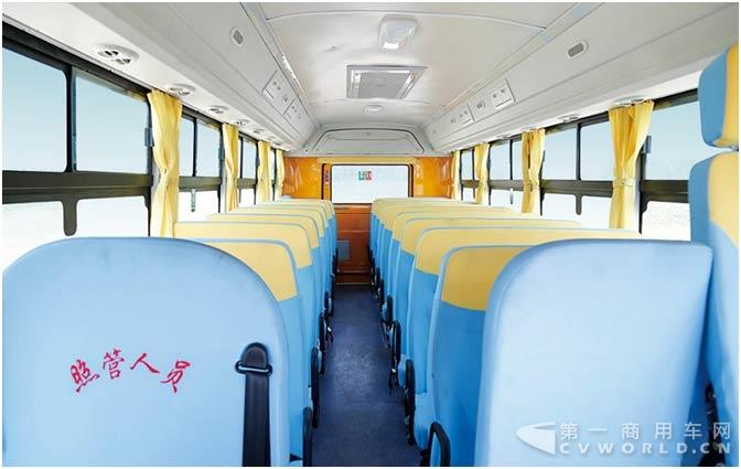 暑季“開門紅”，中通客車贏江蘇興化80臺校車訂單2.jpg