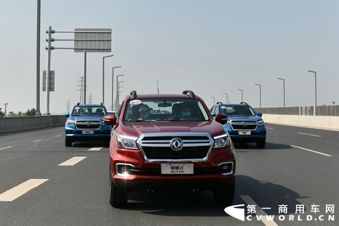 鄭州日產新款銳騏6國六8AT.jpg
