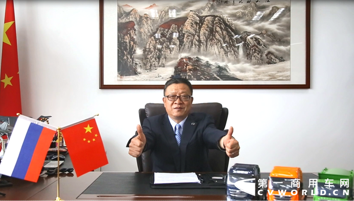 紅巖2.png