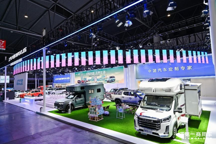 豪華硬派全尺寸SUV“領地”成都車展全球首發9.png