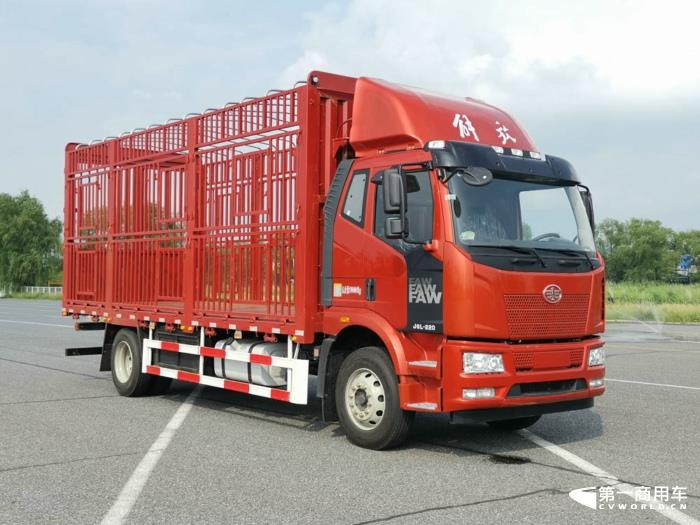 畜禽運輸車.jpg
