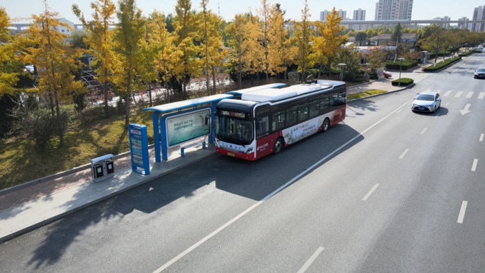 揚時代新風 享零碳之旅 中車“清廉之風”主題公交上線煙臺2.png