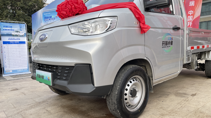 適合年輕人創業的第一臺電動小貨車，開瑞小象青春版怎么樣？3.png