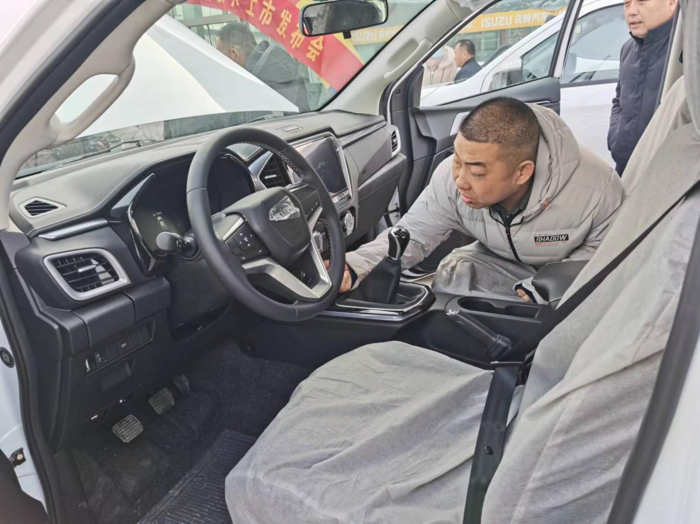 慶鈴五十鈴T30探險家庫爾勒銳意上市7.png