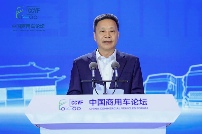 周先鵬：大力推進商用車品牌向上和高質量發展.png