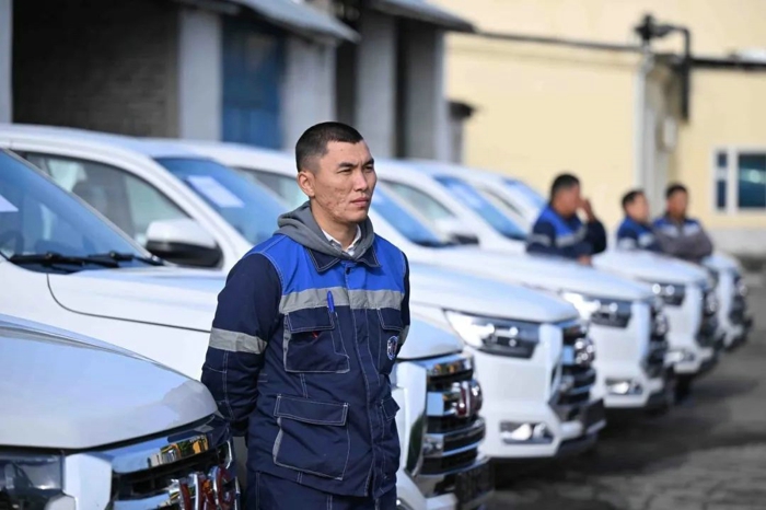 江淮皮卡批量交付吉爾吉斯斯坦國家電網3.jpg