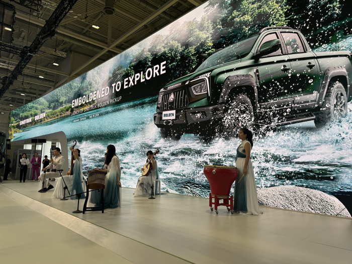 中國重汽搏勝皮卡漢諾威車展全球發布3.png