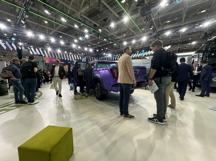 中國重汽搏勝皮卡漢諾威車展全球發布10.png