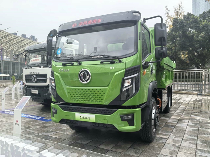 東風拓行X1純電新能源車2.jpg