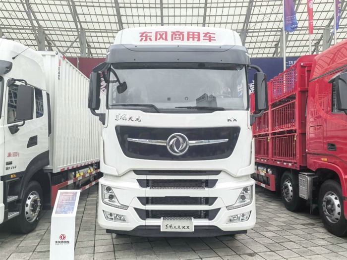 東風天龍KX燃油載貨車龍擎580馬力 2.jpg