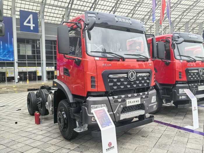 東風天錦KC燃油自卸車玉柴270 2.jpg