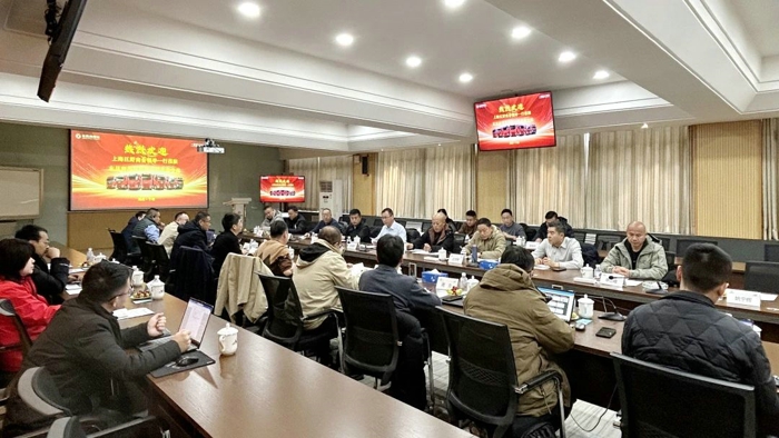 上海港口運輸大客戶到訪東風商用車2.jpg