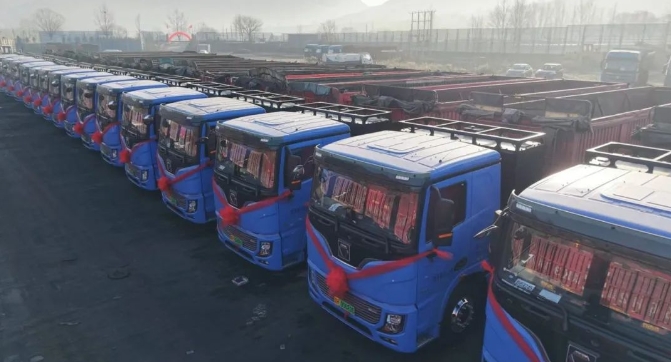 新年伊始，徐工便在新能源卡車領域迎來“開門紅”。