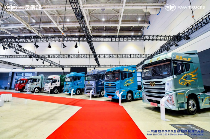 解放卡車(chē).JPG