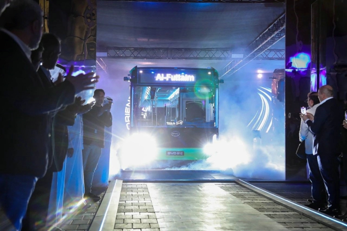 比亞迪商用車正式登陸阿聯酋 引領綠色商用交通新時代1.jpg