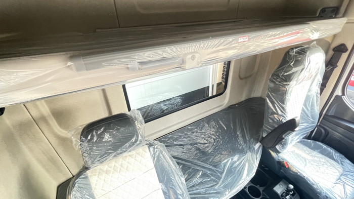 乘龍H5散裝飼料運輸車為何能成行業銷冠？9.png
