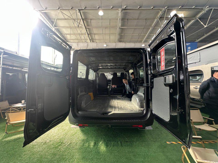 中國(guó)重汽輕型汽車強(qiáng)勢(shì)登陸三大房車展，演繹移動(dòng)生活新風(fēng)尚7.png