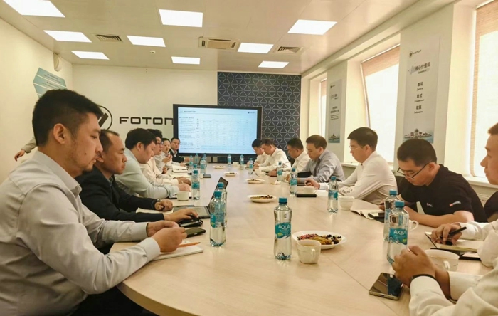 李漢陽率隊走訪歐亞市場1.jpg