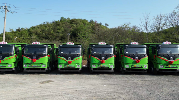 徐工新能源自卸車22.png