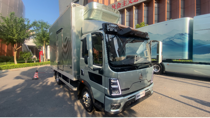【第一商用車網 原創】在政策與市場因素的雙重作用下，城市物流電動化進程加速。新能源輕卡憑借低運營成本、路權優勢等特性成為市場剛需，推動了市場的繁榮發展。