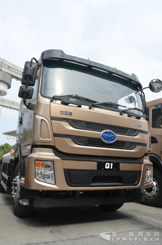 比亞迪純電動(dòng)卡車