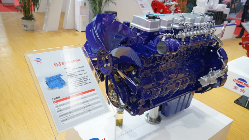 全柴6J1柴油發動機