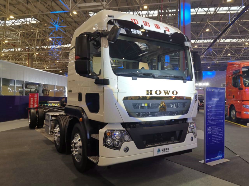 重汽豪沃TX系列6×2載貨車（豪華版），重汽MCO7H國六發動機